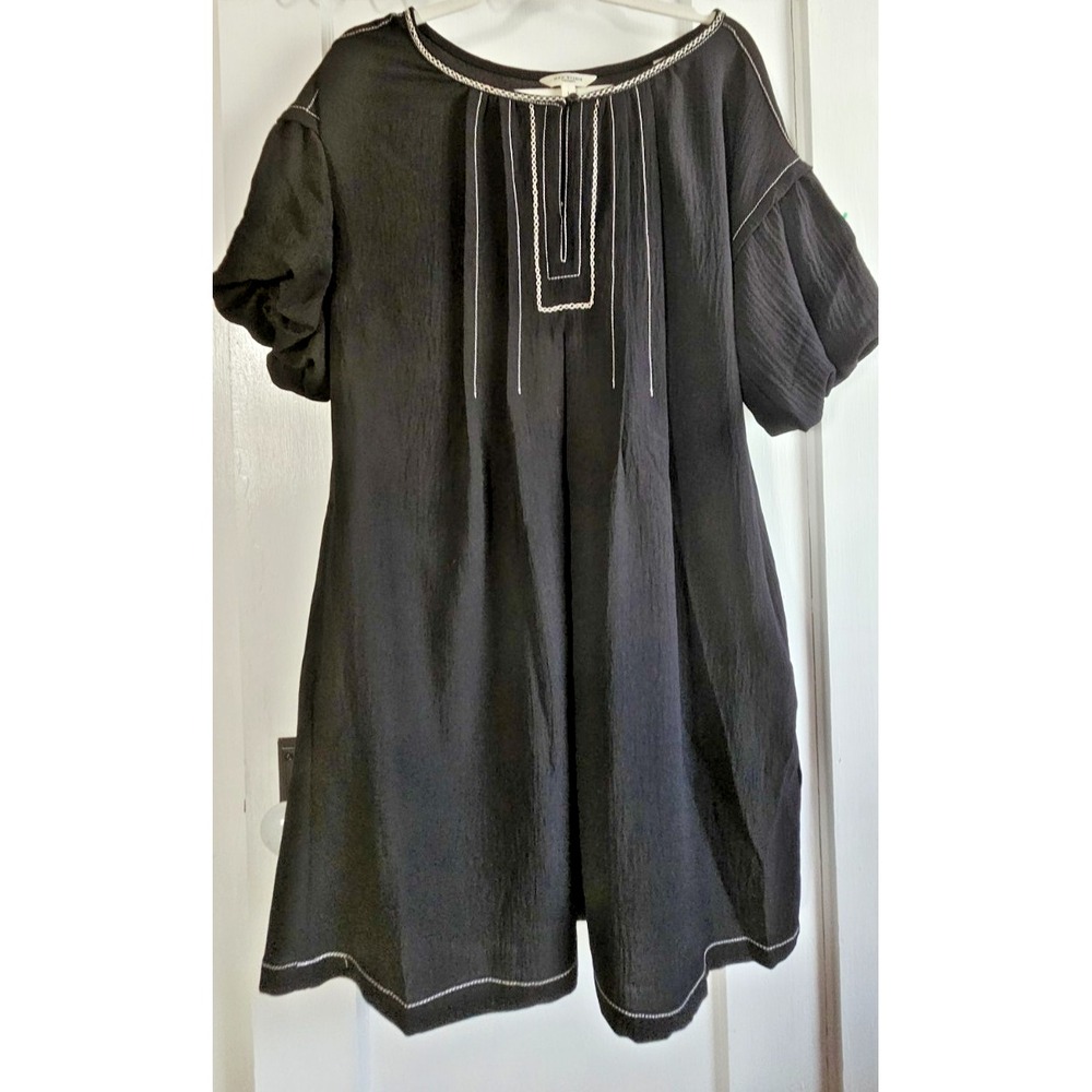 MAX STUDIO LONDON woman Sz L bubble sleeve embroidery front
